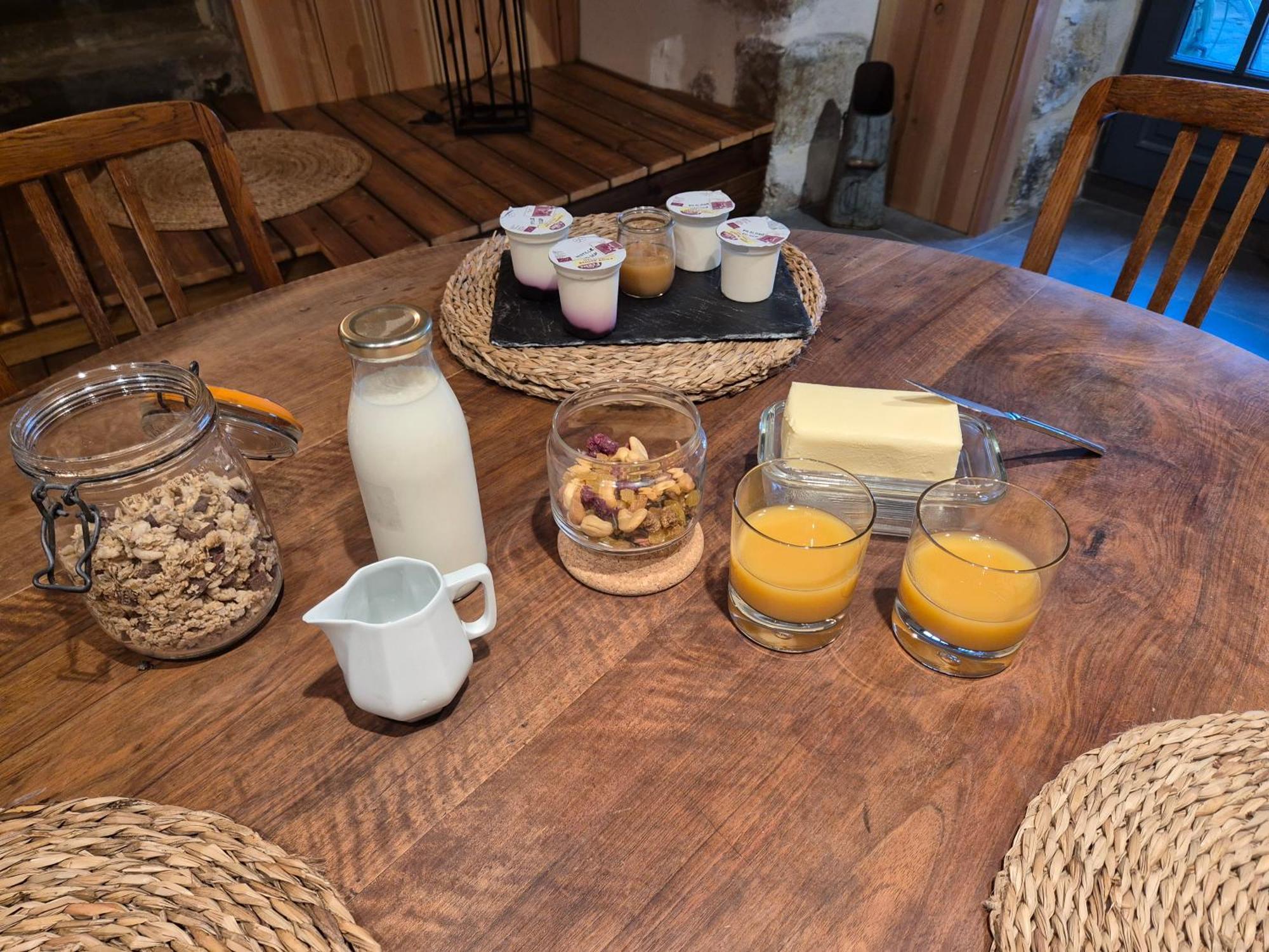 Cote Tour Bed & Breakfast Orcet Eksteriør bilde